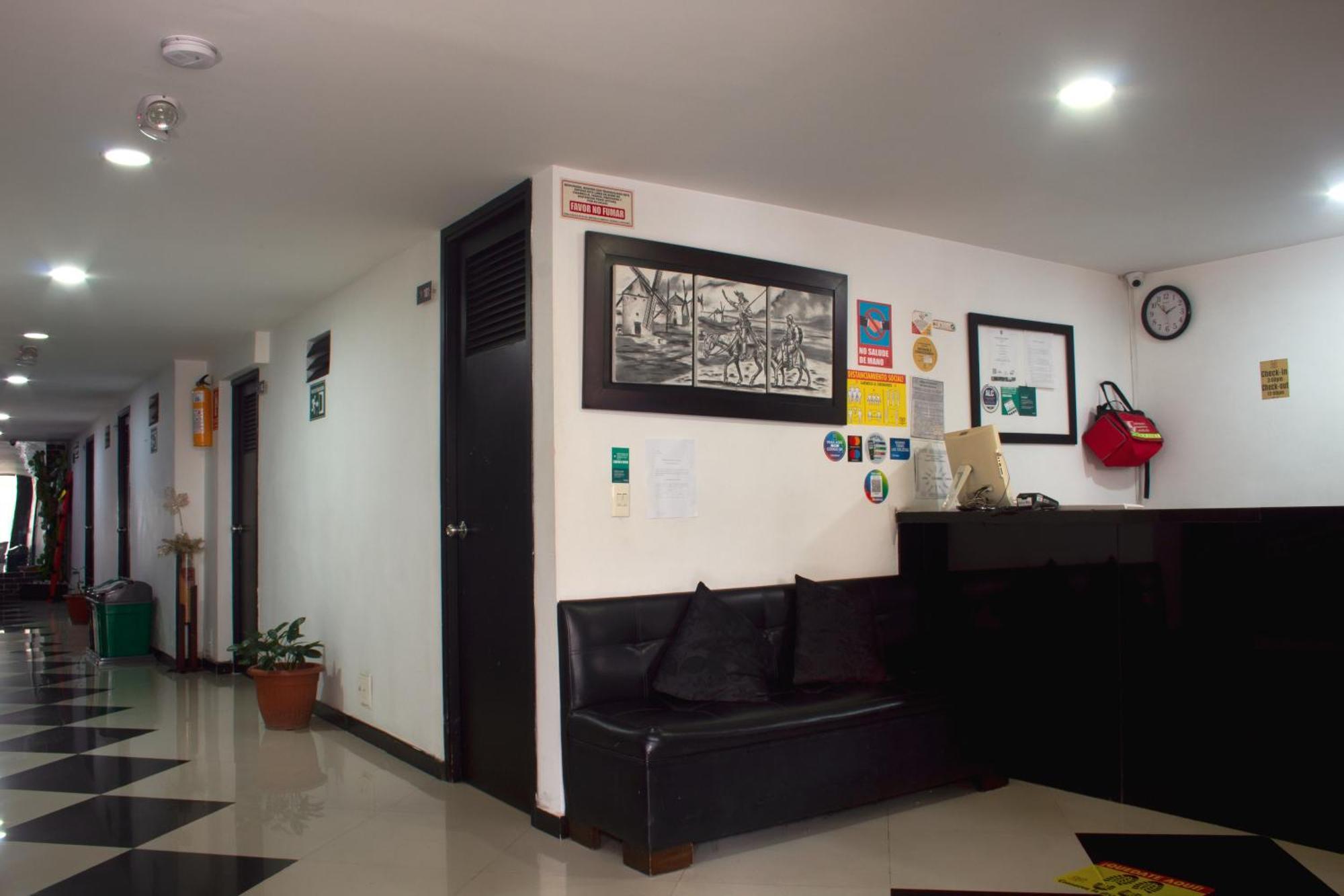 Hotel Laureles De Aburra Medellín Eksteriør bilde