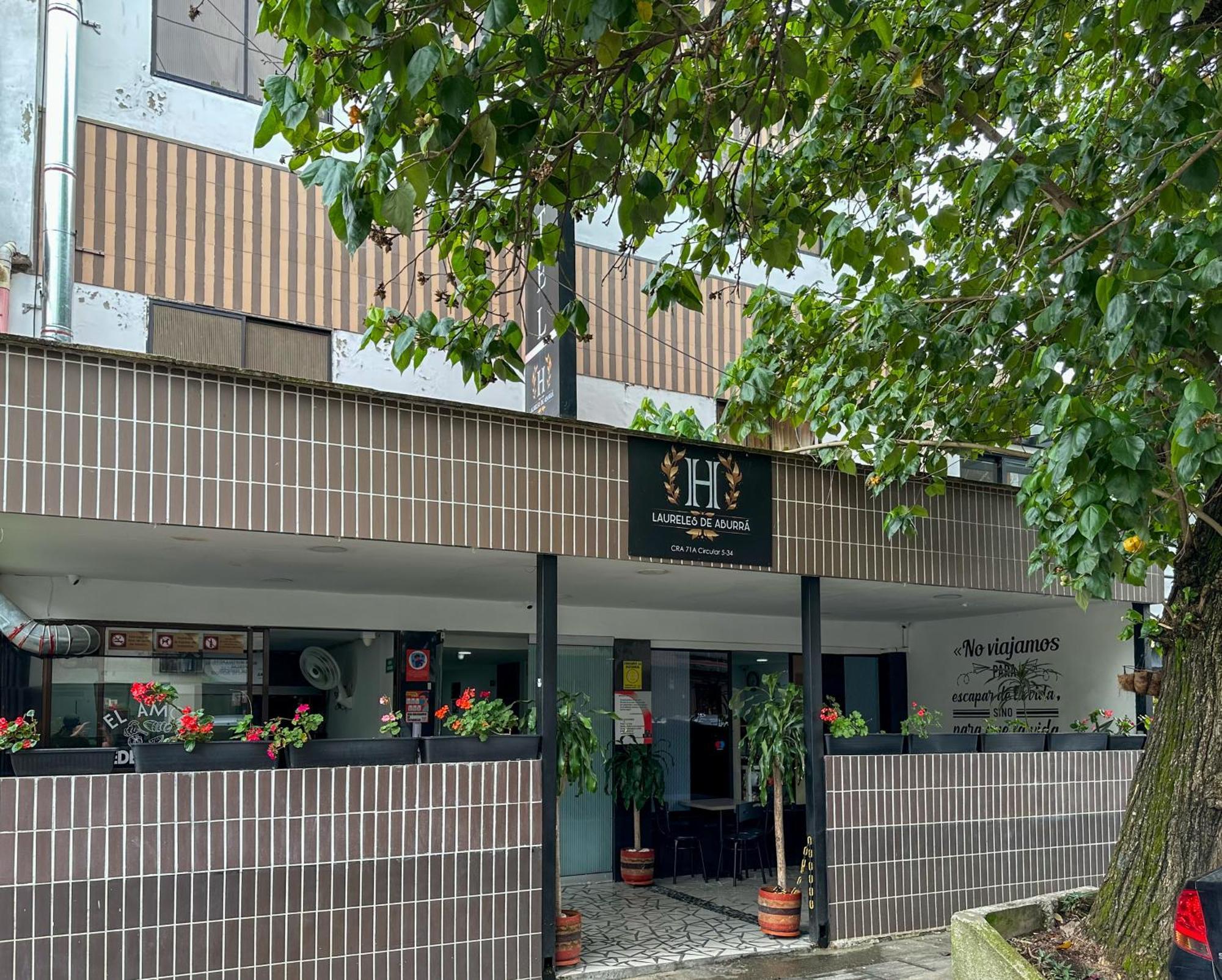 Hotel Laureles De Aburra Medellín Eksteriør bilde